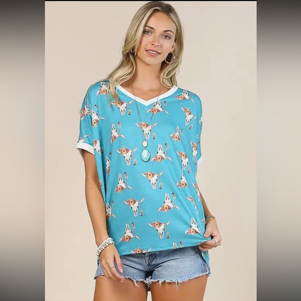 Turquoise Bull Skull Floral Coastal Cowgirl Tee
